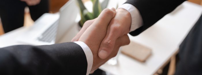 Bedrijf kopen via holding