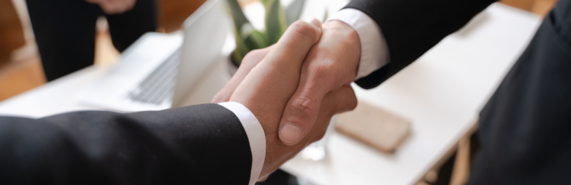 Bedrijf kopen via holding